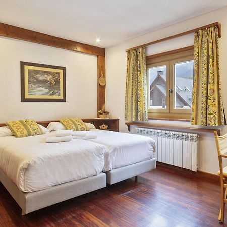 Luderna - Apartamento Tuca Vielha e Mijaran Exterior foto
