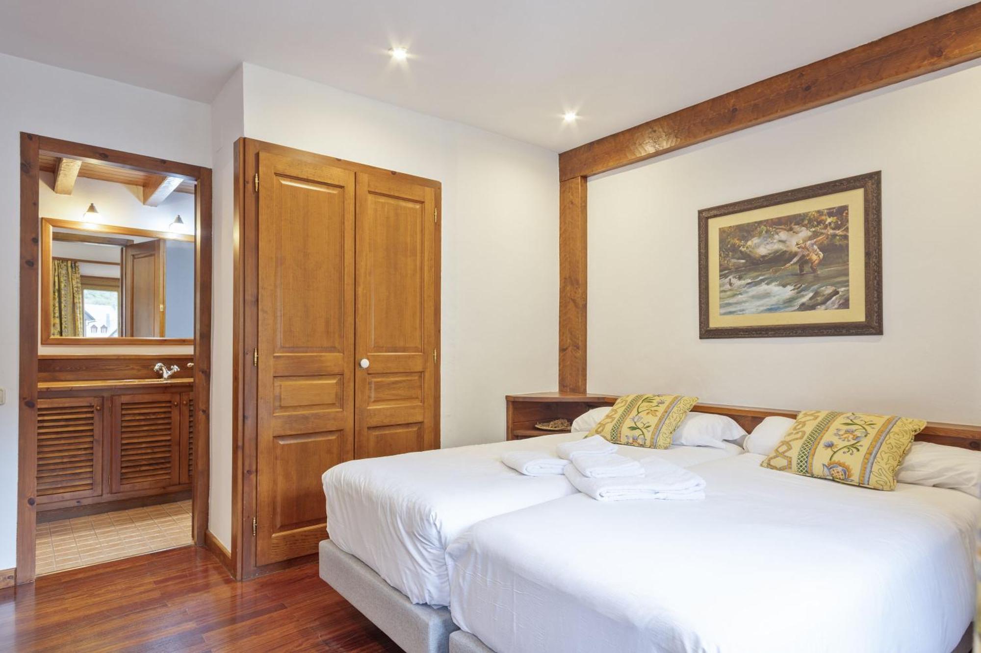 Luderna - Apartamento Tuca Vielha e Mijaran Exterior foto