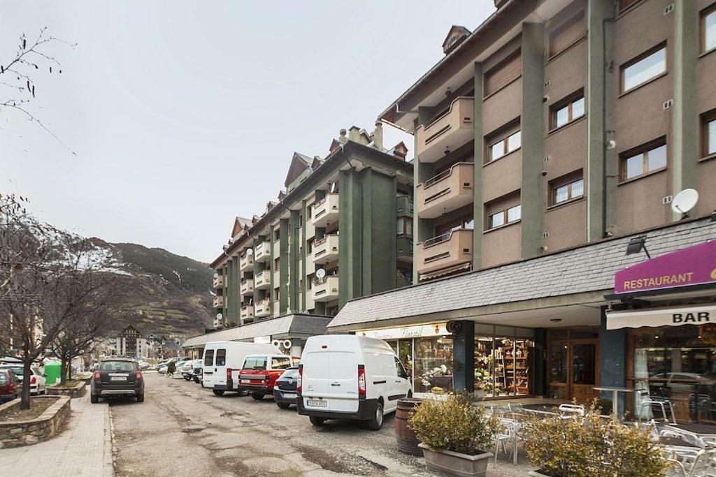Luderna - Apartamento Tuca Vielha e Mijaran Exterior foto